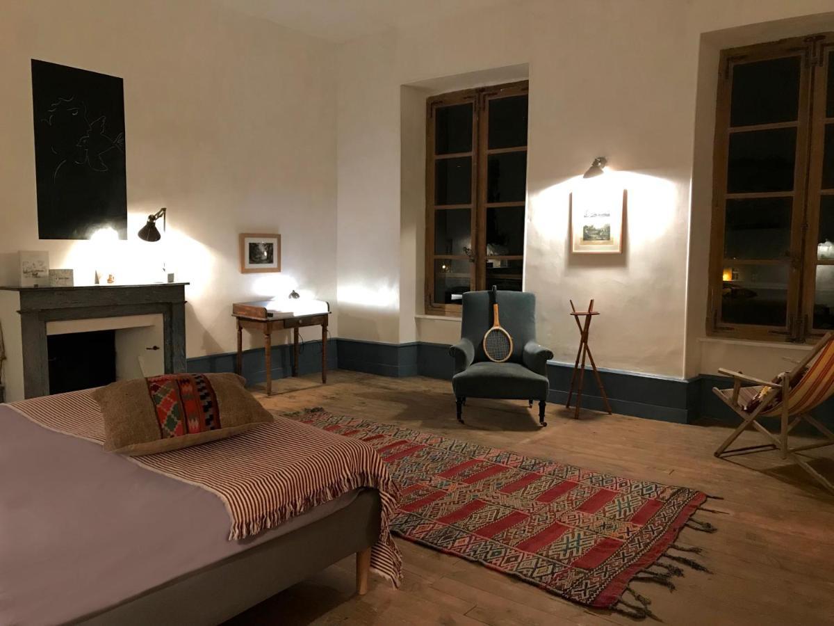 Maison Cha-Ri-Va-Ri Lavoûte-Chilhac Dış mekan fotoğraf