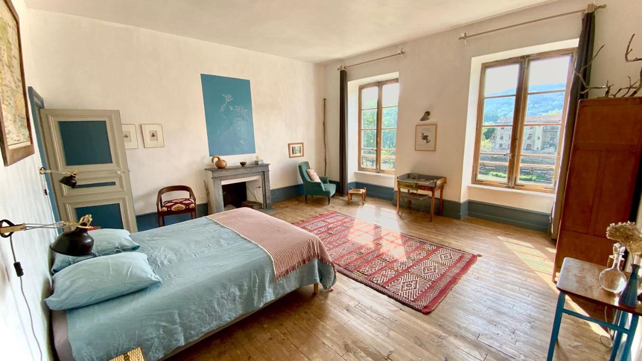 Maison Cha-Ri-Va-Ri Lavoûte-Chilhac Dış mekan fotoğraf